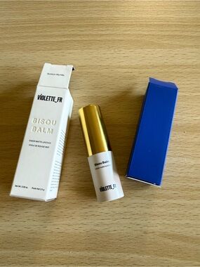 VIOLETTE_FR Bisou Balm Sheer Matte Lipstick Bonbon Myrtille